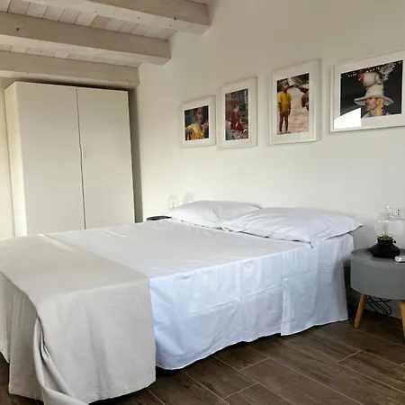 L'angolo Degli Aromi Kır Evi Ragusa